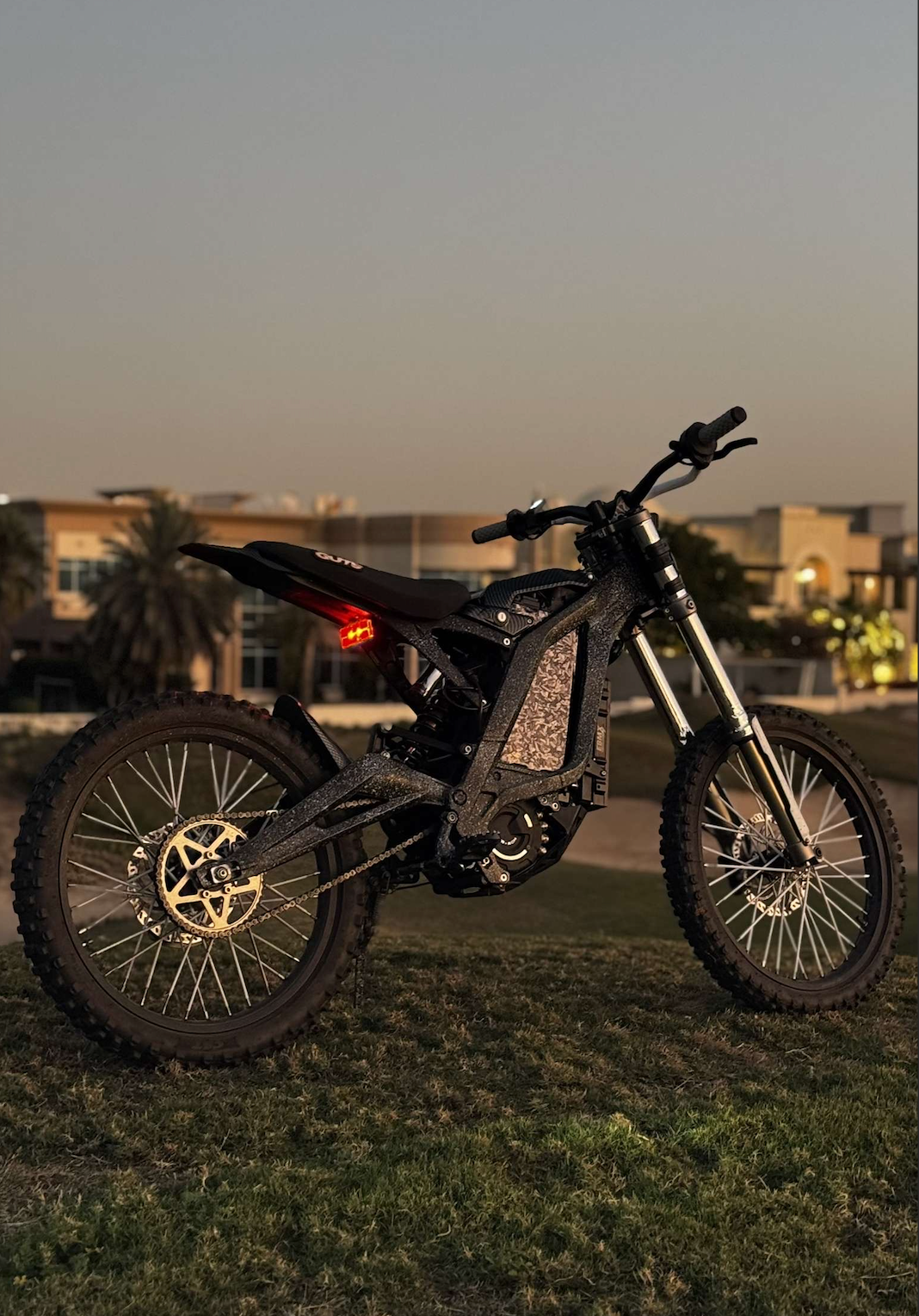 Surron Light Bee X 2024 700km