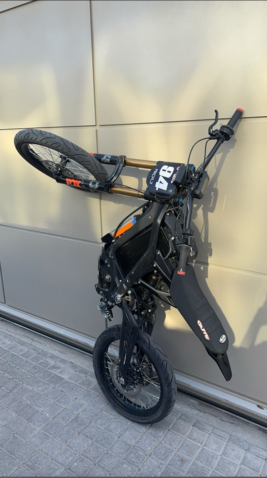 Surron 2023 Light Bee X Fully Modded 400km